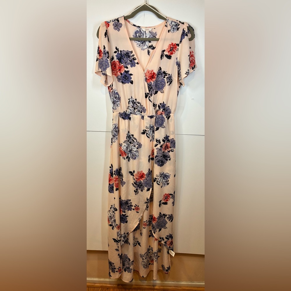 Candie’s Floral Faux Wrap Dress Blush Pink Blue Short Sleeve Size Medium